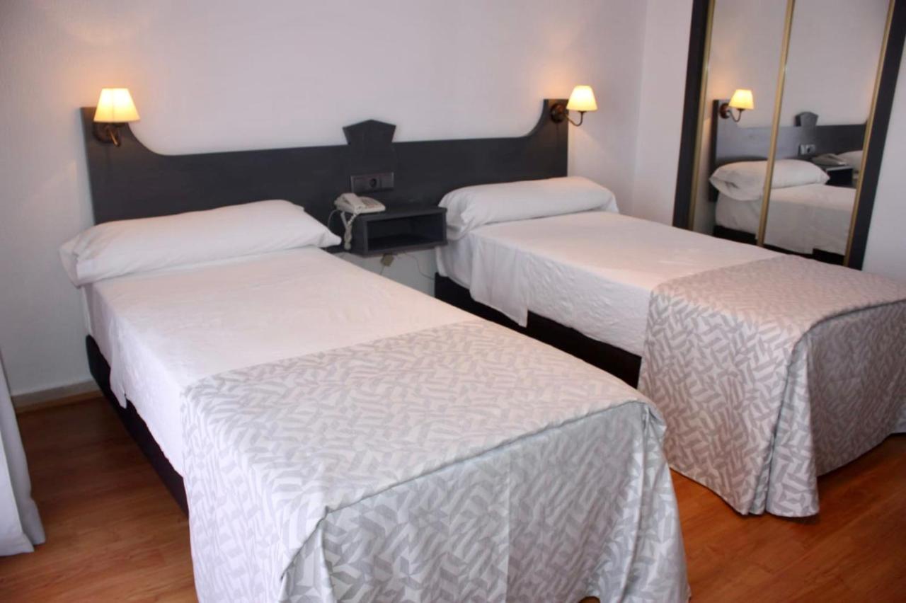 Hotel Lisboa Badajoz Exterior photo